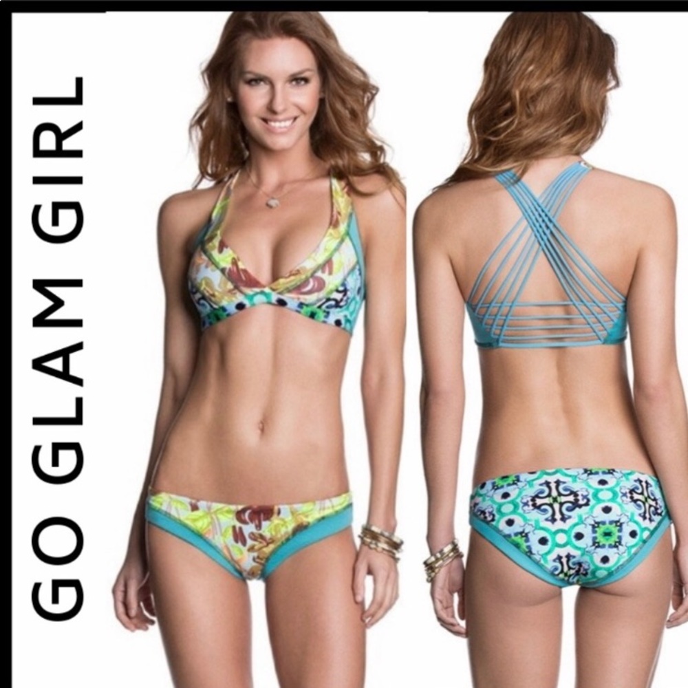 NWT REVERSIBLE Boho Crisscross Back Bikini